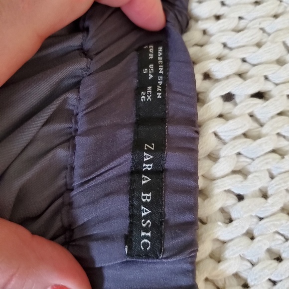 Zara hi-lo gray pleated skirt - Picture 5 of 5